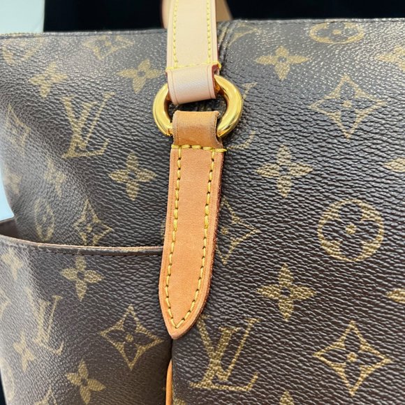 COPY - Rare Louis Vuitton Totally MM Monogram Shoulder Bag - Picture 6 of 15